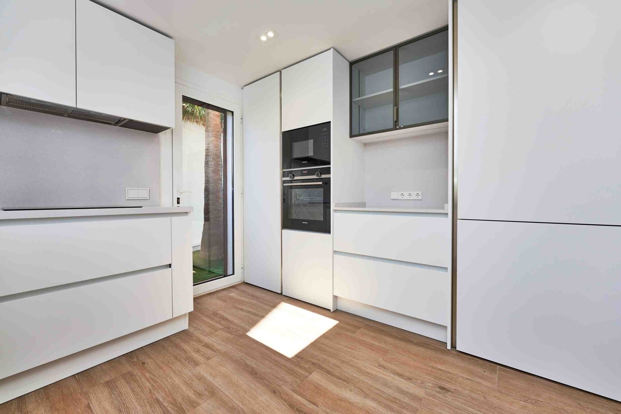 Casa unifamiliar en el campo de golf en un complejo bien cuidado con piscina