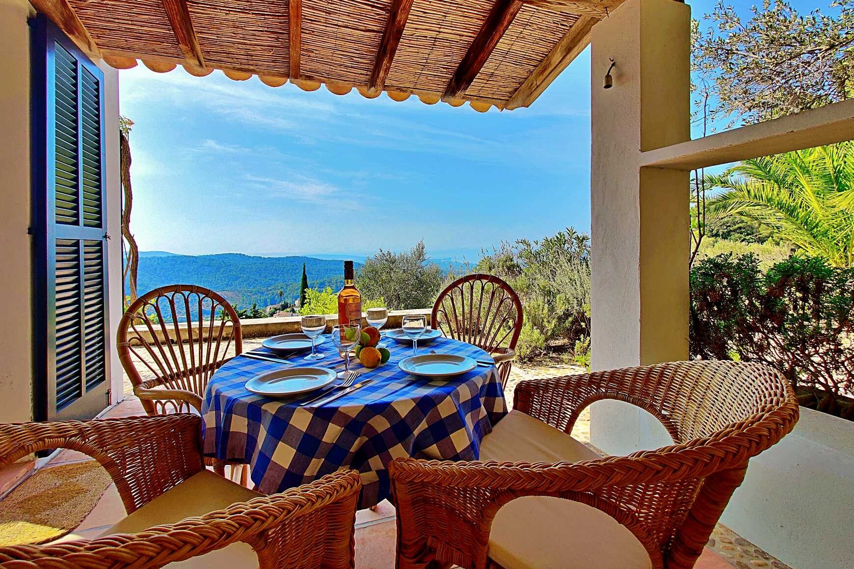 Traumhaus mit Meerblick oberhalb von Galilea
