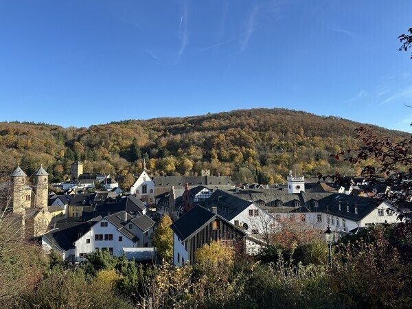 Ausblick Ort (nicht aus dem Haus)
