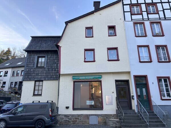 Hausansicht vorne