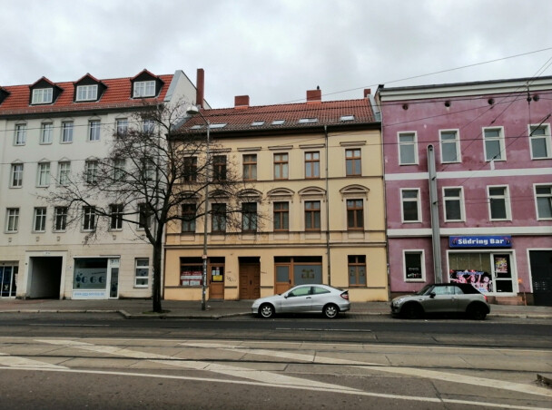 Haus Außenansicht