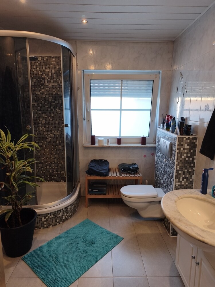 Badezimmer EG