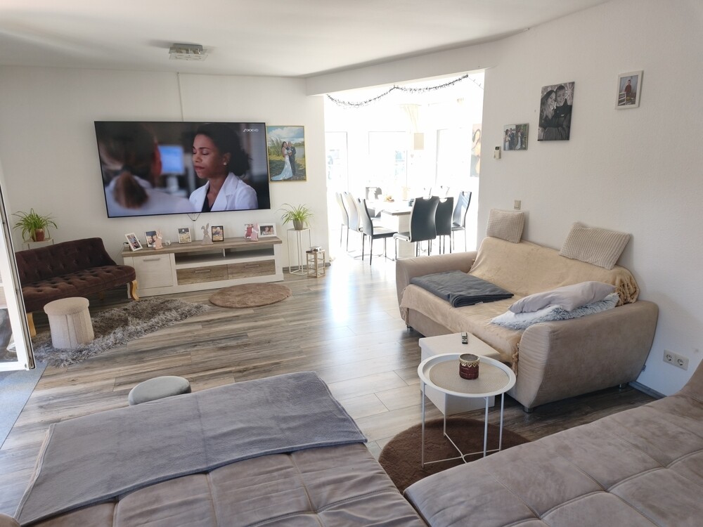Wohnzimmer Blick 2