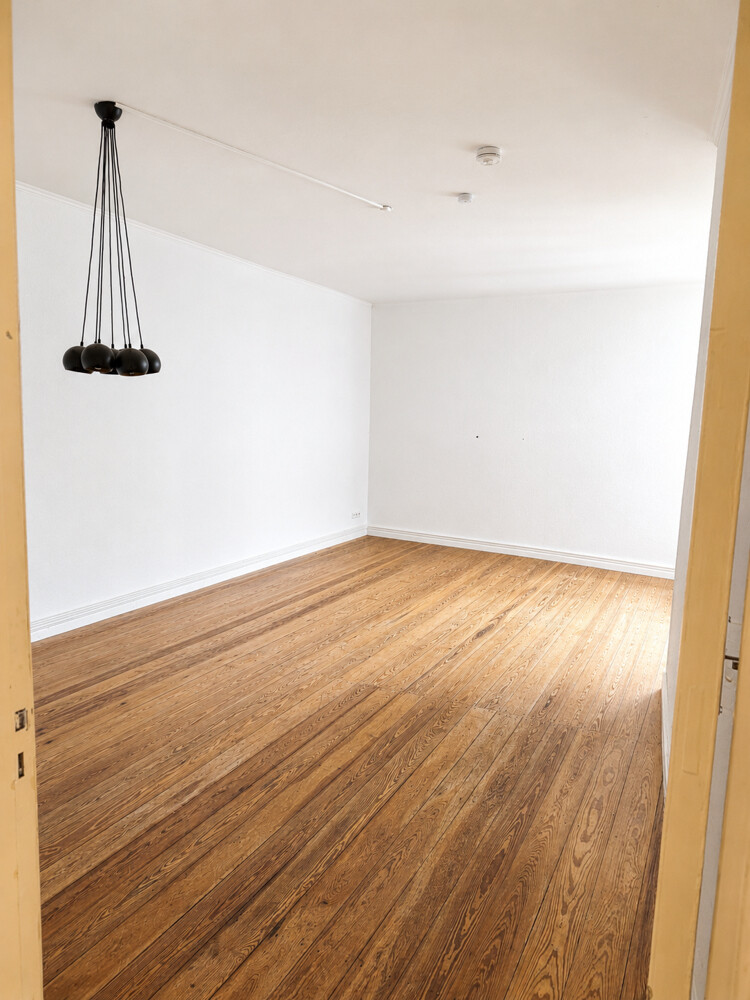Wohnzimmer Bild 1 06