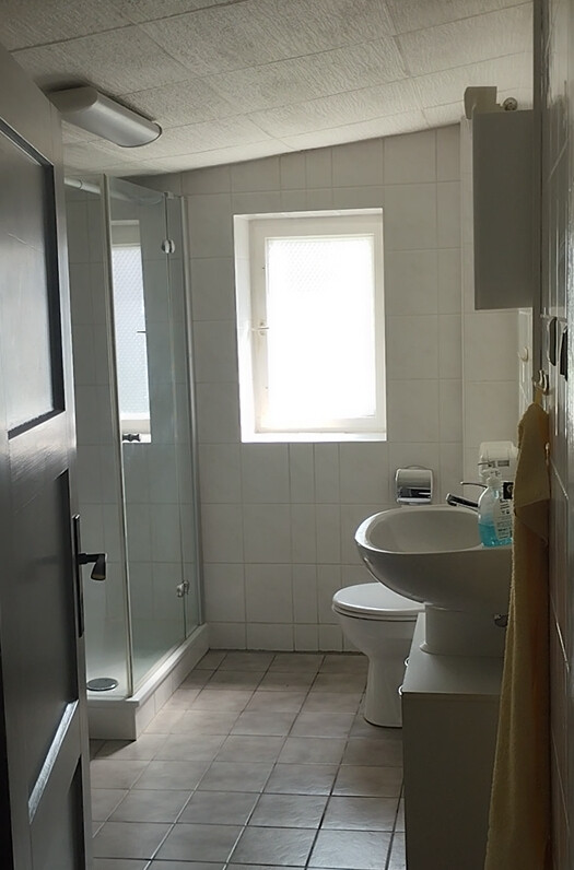 Miniflur rechts_Badezimmer