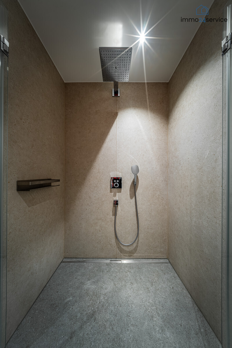 Dusche EG