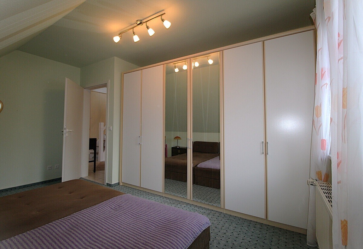 Schlafzimmer 1.2