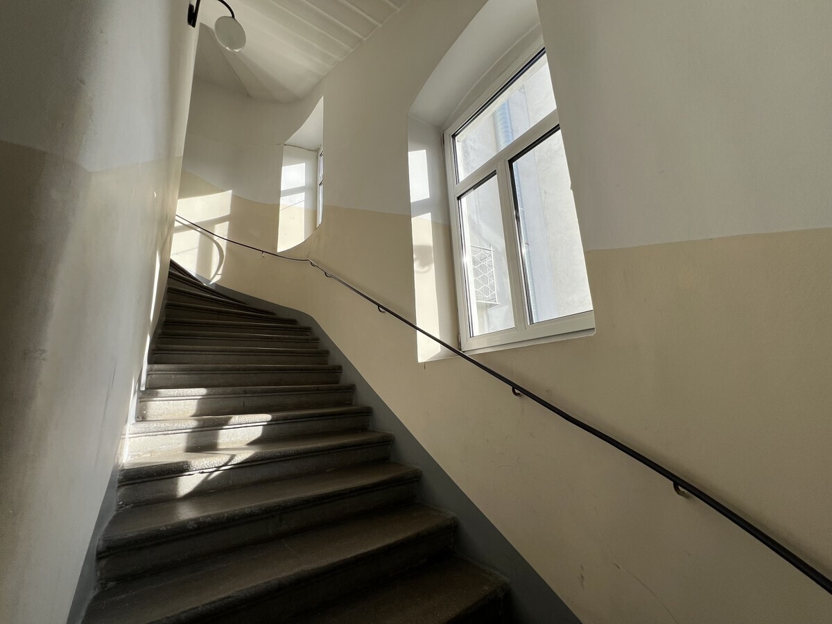 Stiegenhaus Pos. 2