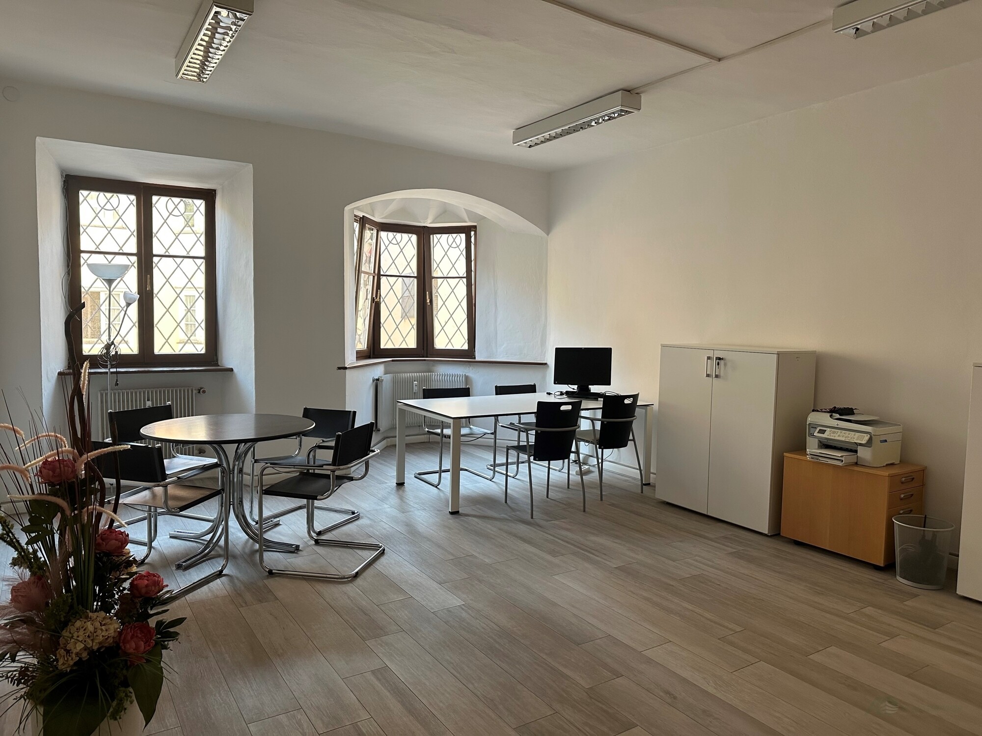 Büro 1