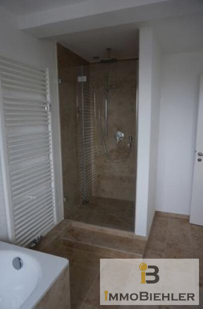 c61dc70bafa06369c6cbfd605e8d6d9bcd124dea