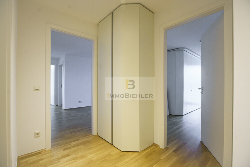 Einbauschrank im Flur