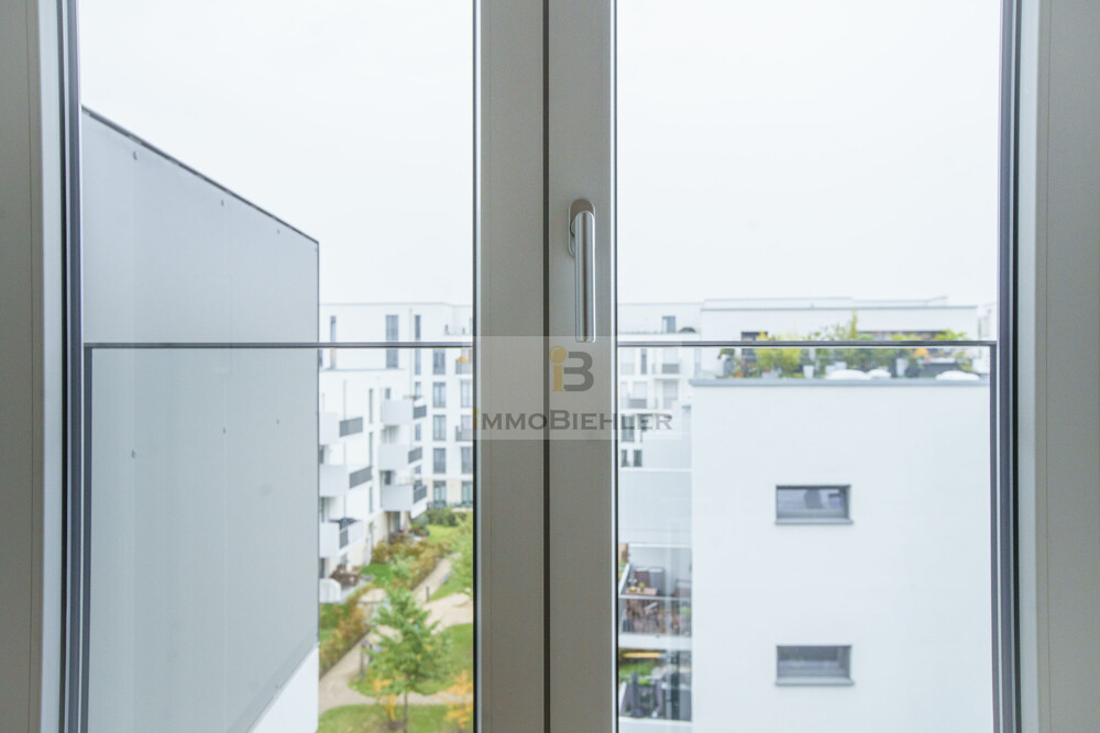 Massive-Bodentiefe Fenstereinheiten