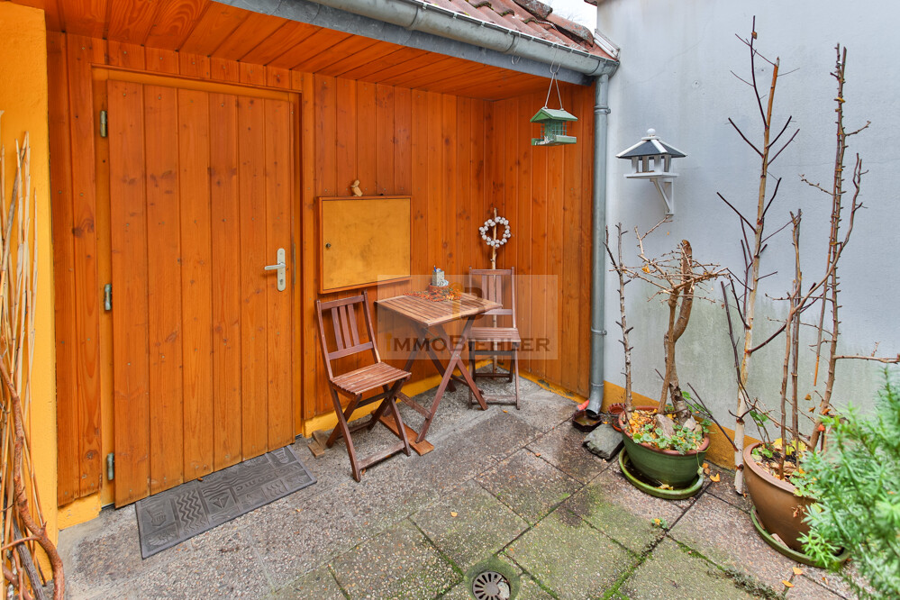 Japanisch anmutender Innenhof