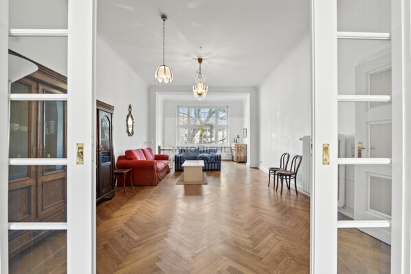 Wohnen 2 mit Zugang Loggia