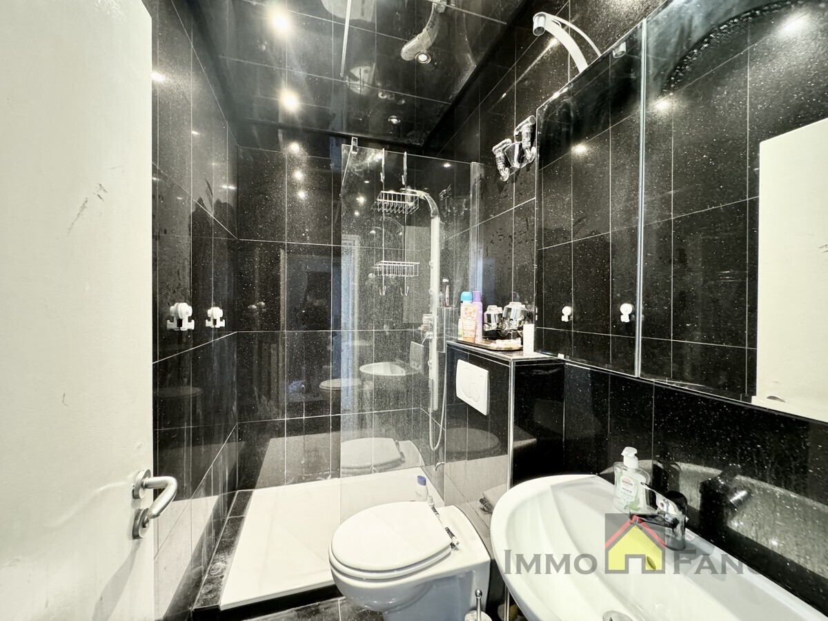 Badezimmer der Einliegerwohnung