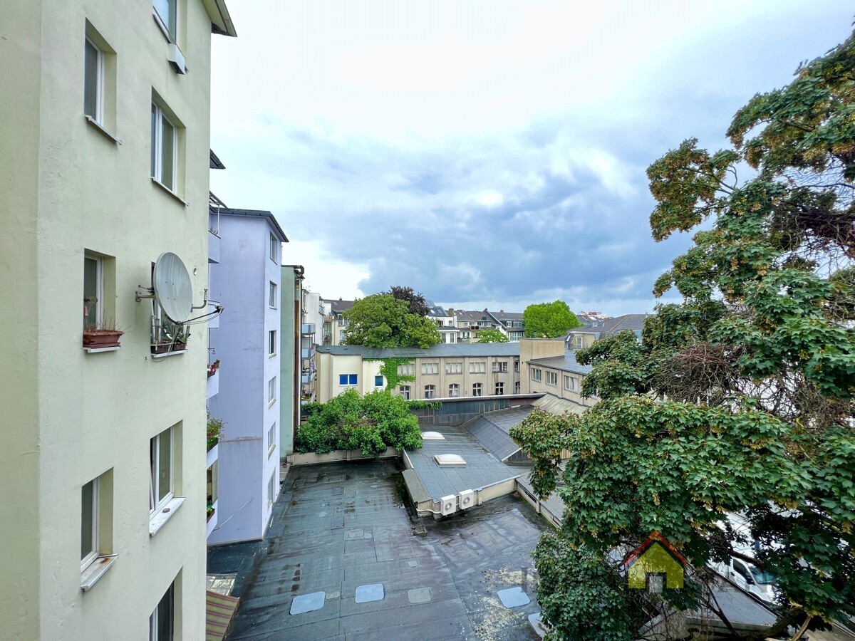 Ausblick Küche & Bad