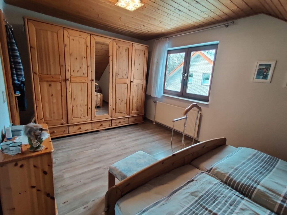 Schlafzimmer DG