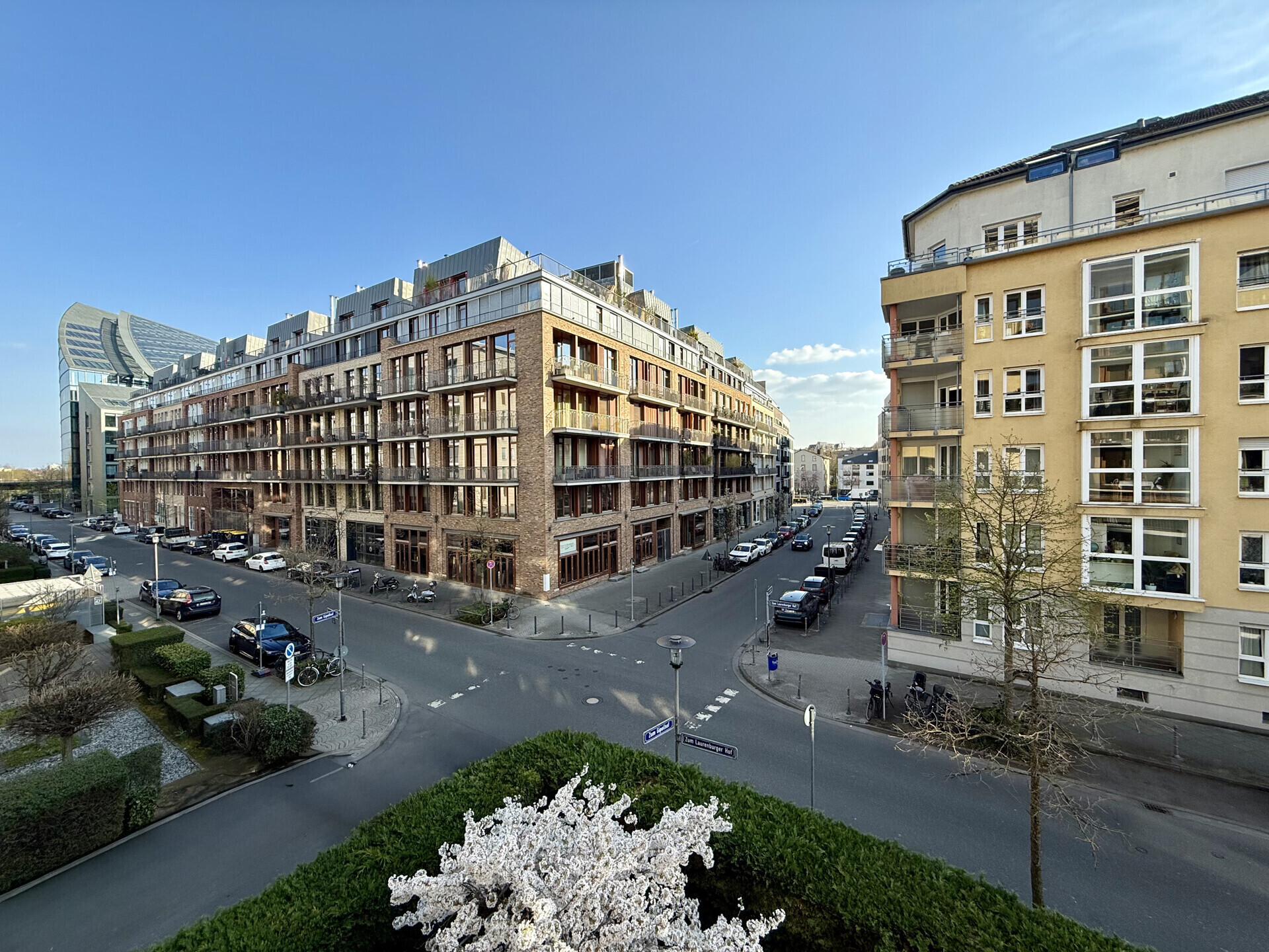 Ausblick vom sonnigen Südbalkon