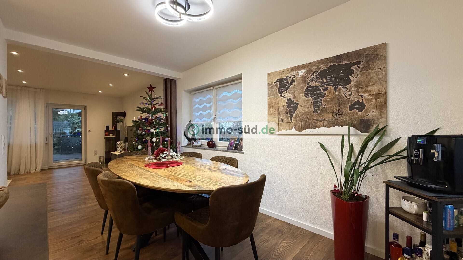 Hauptwohnung Essbereich1