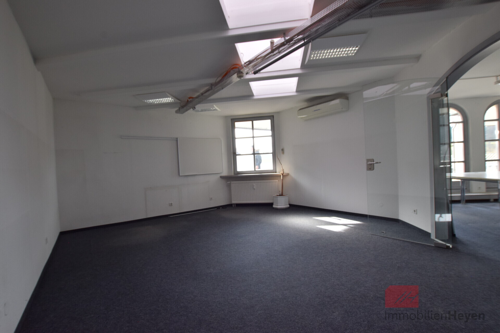 Büro 2.OG