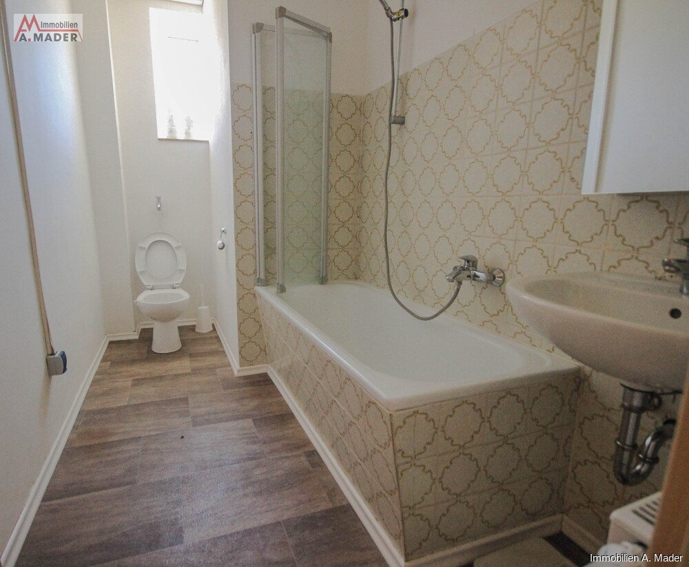 Badezimmer- App. EG