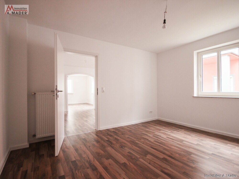 Schlafzimmer-1. OG links