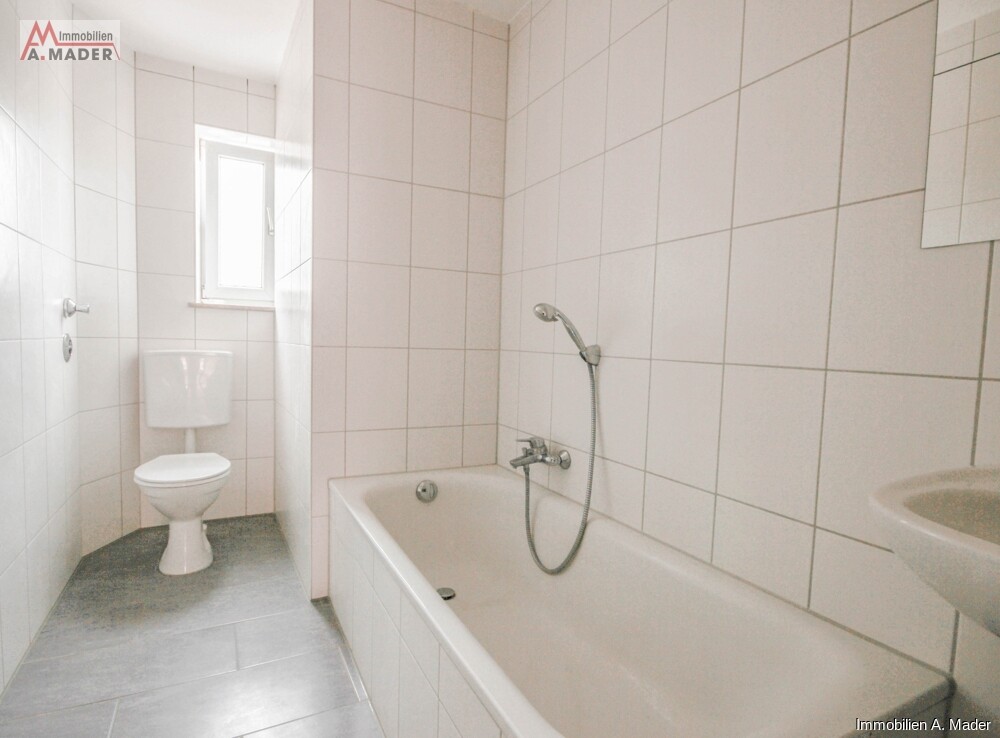 Badezimmer- 2. OG-links