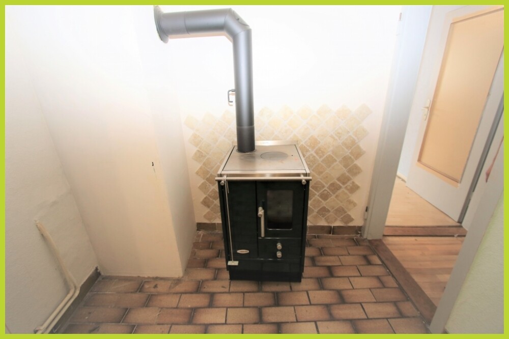 neuwertiger Ofen Küche