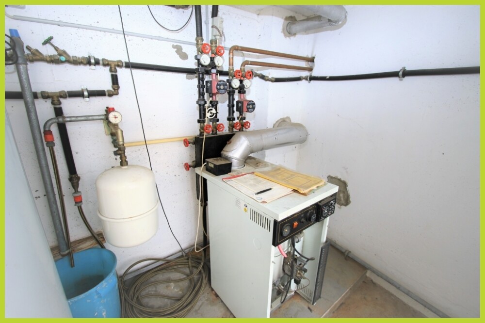 Heizungsraum Zugang vom Hof