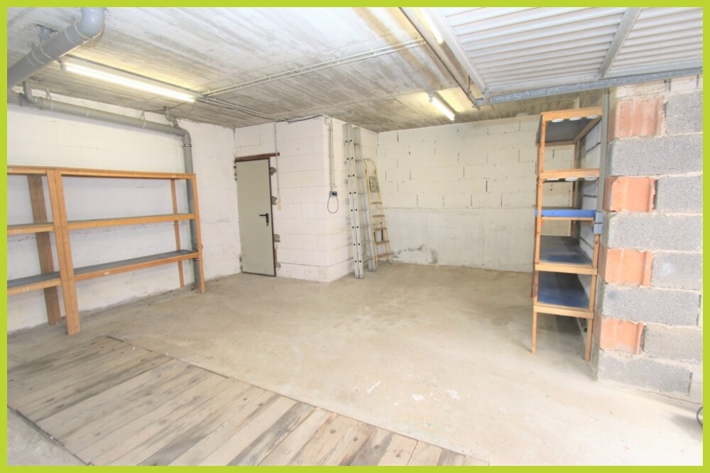 Garage mit Aufgang Anbau