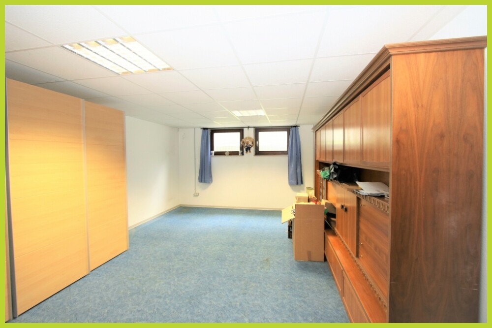 großer Hobbyraum Keller