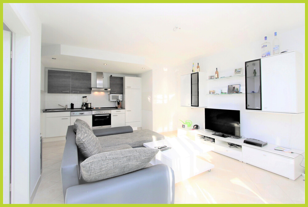 Wohnbereich mit Küchenzeile