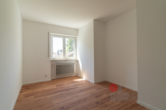 Schlafzimmer Richtung Norden, Oberer Grasweg