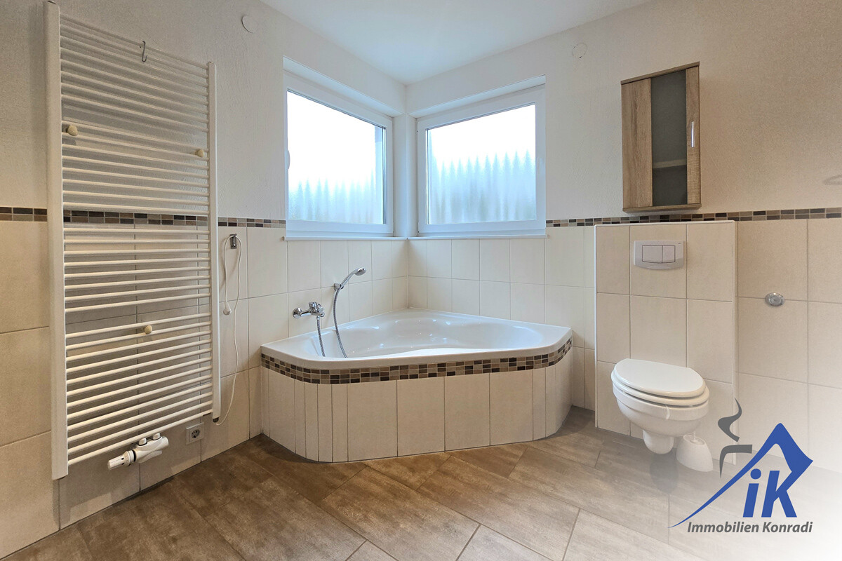 Badezimmer EG