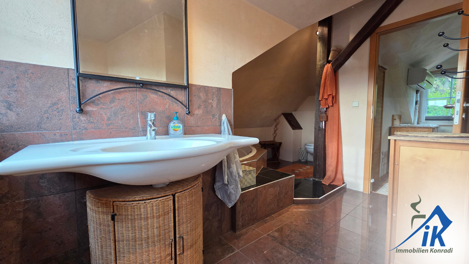 Badezimmer DG 