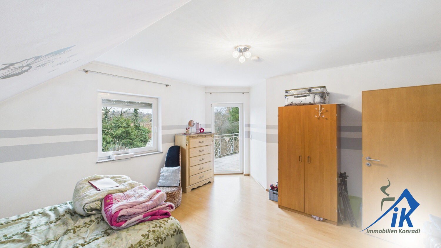 Schlafzimmer OG