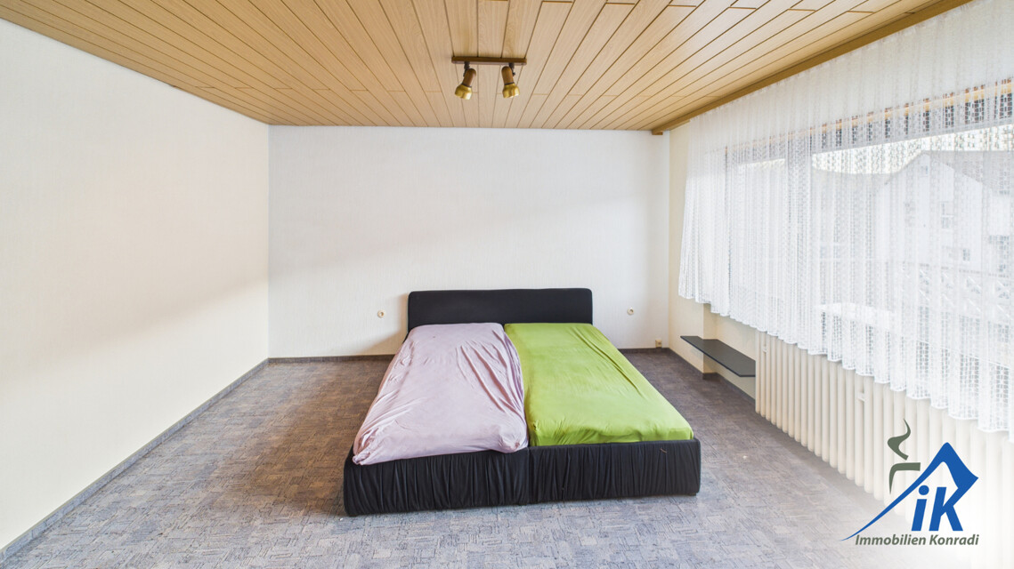 Schlafzimmer EG
