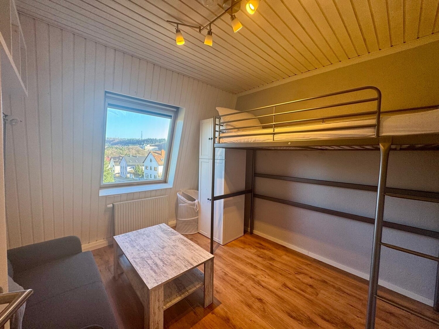 Schlafzimmer23