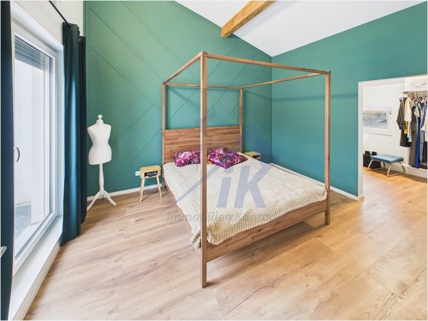 Schlafzimmer OG