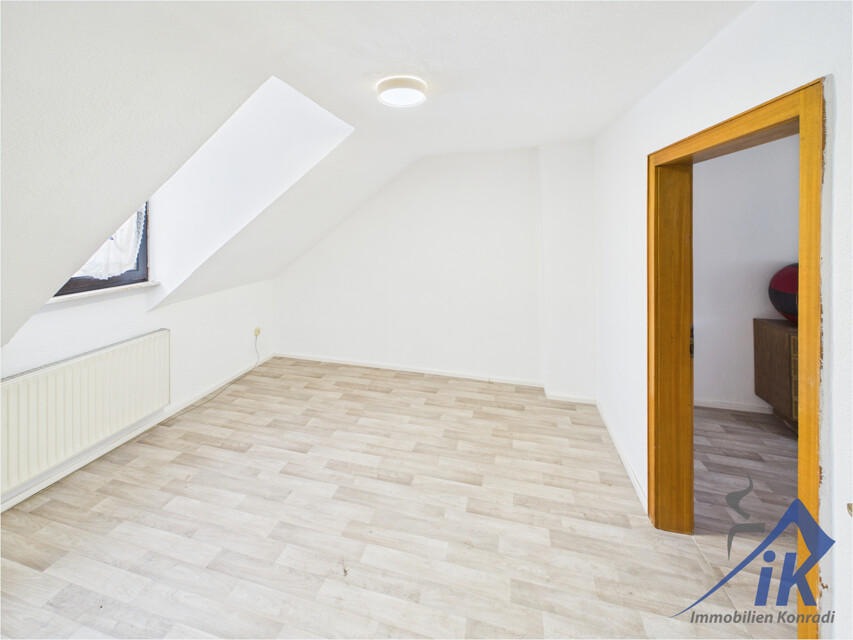 Schlafzimmer DG