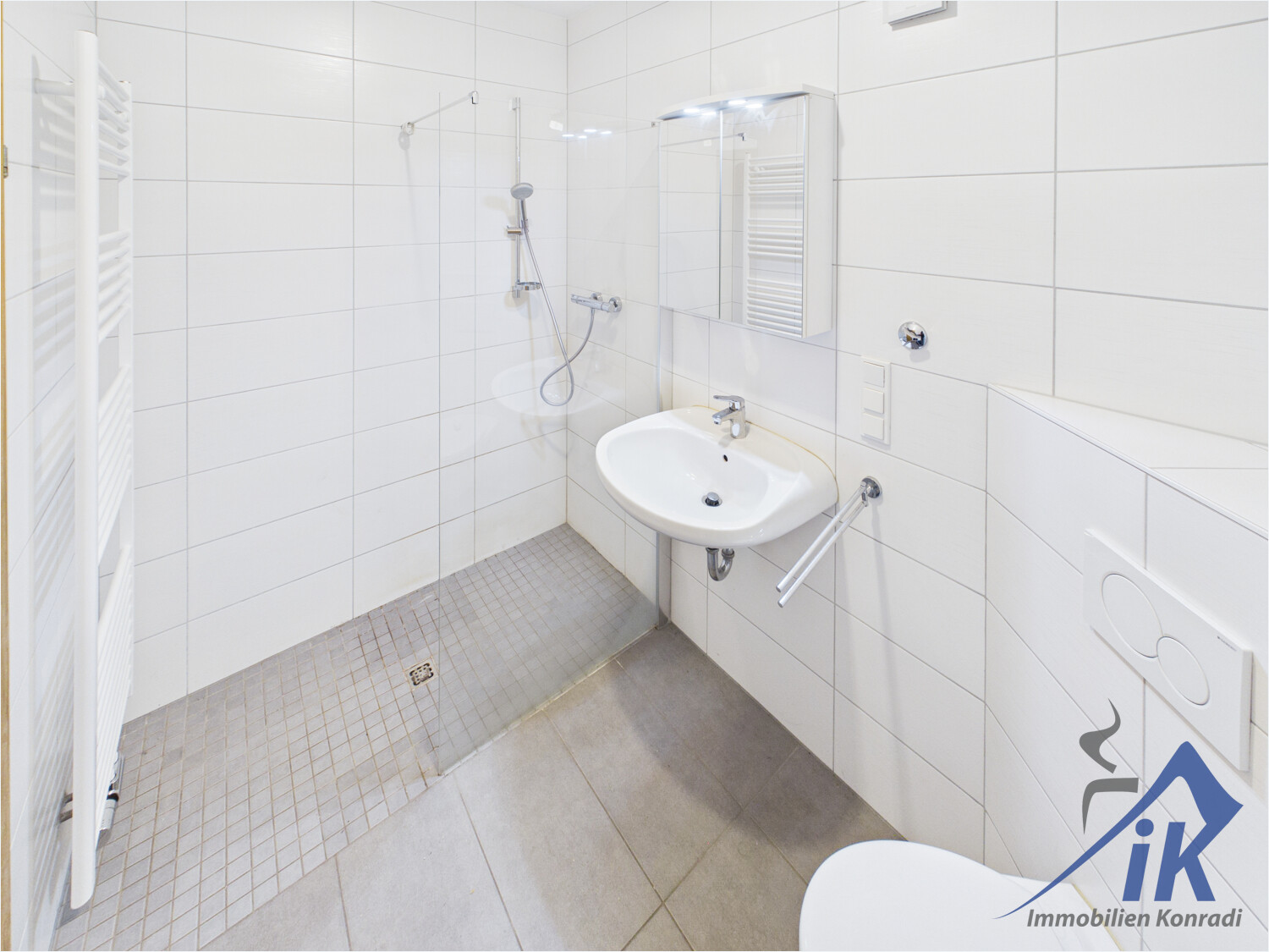 Badezimmer EG 