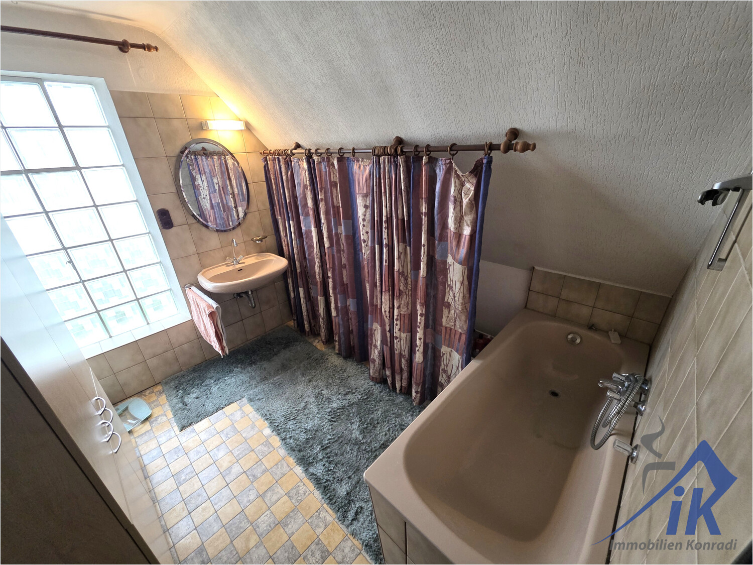 Badezimmer OG