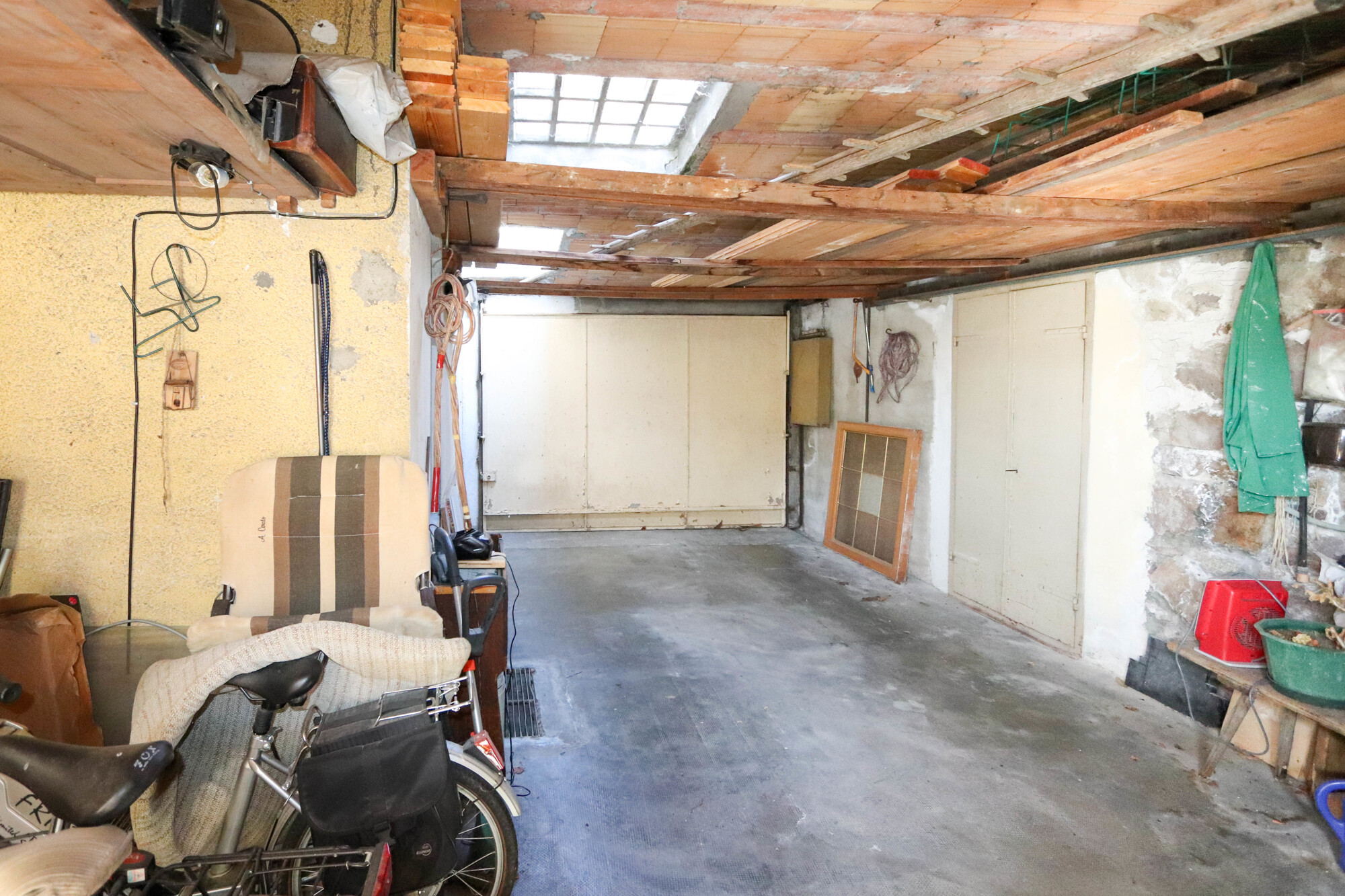 Garage/