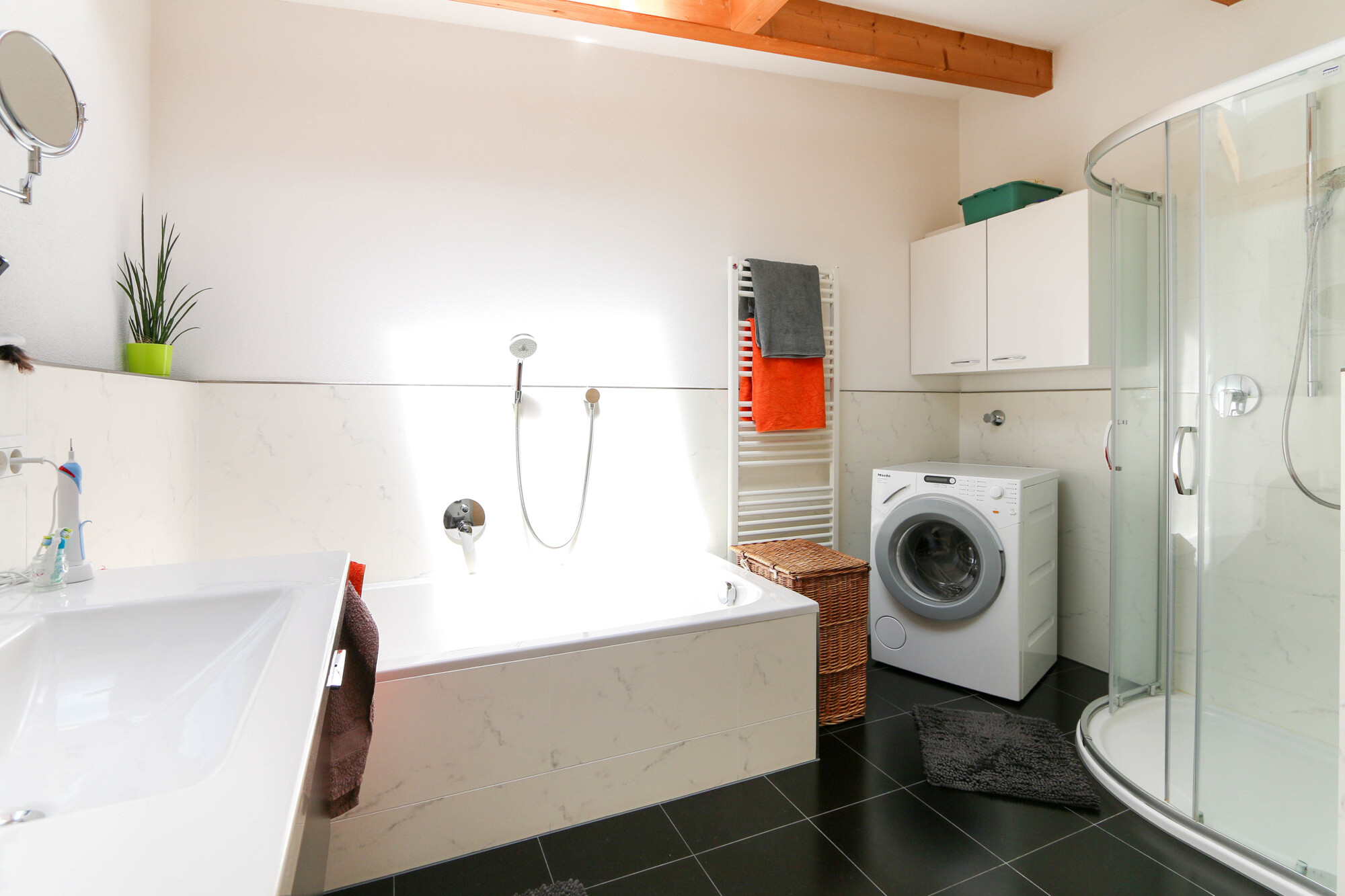 bathroom/