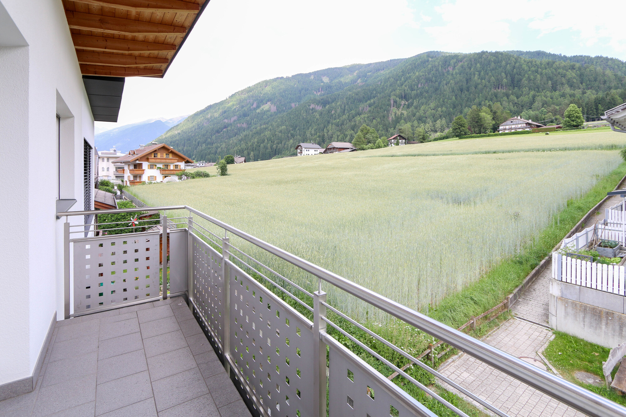 balcony/