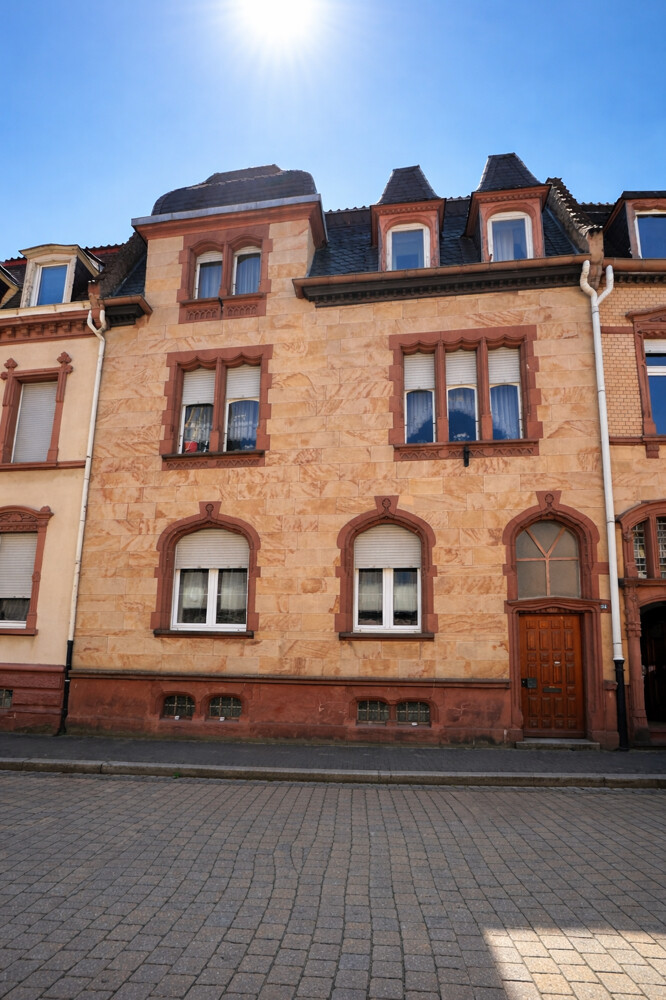 Straßenansicht