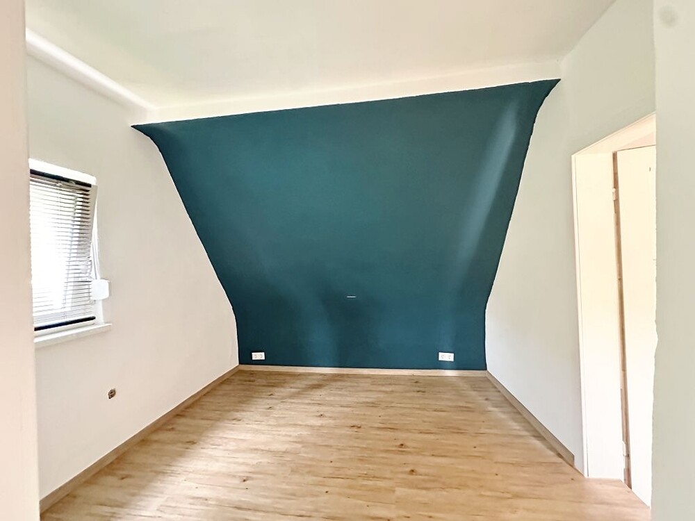 Zimmer 2 im DG (Durchgangszimmer)