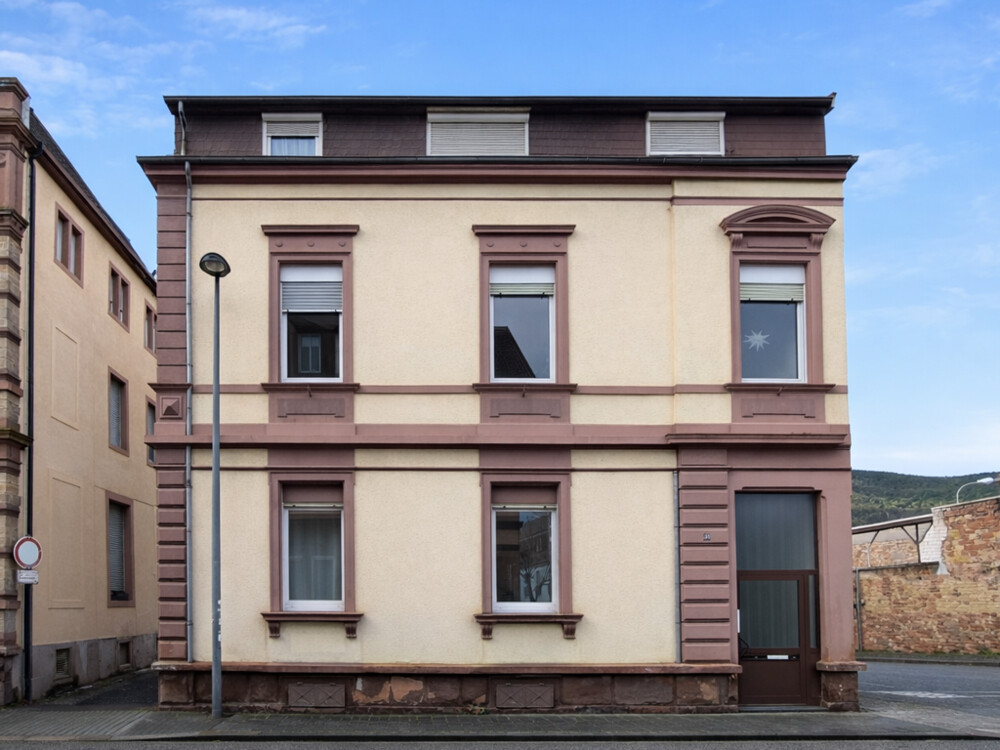 Straßenansicht