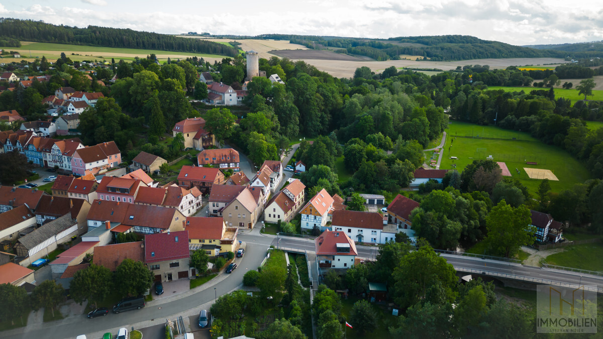 Wohnen zu Füßen der Burg