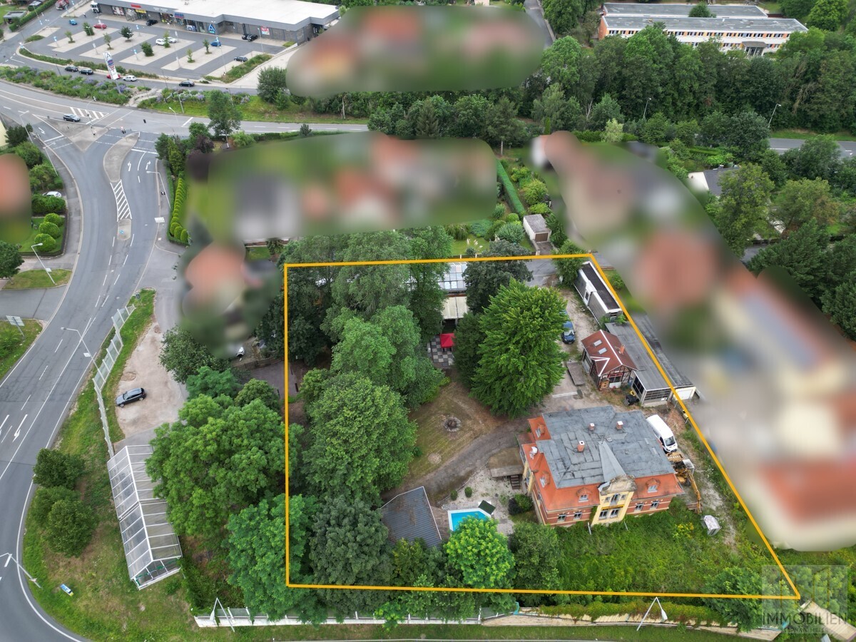 Sicht von oben auf das ungeteilte Grundstück